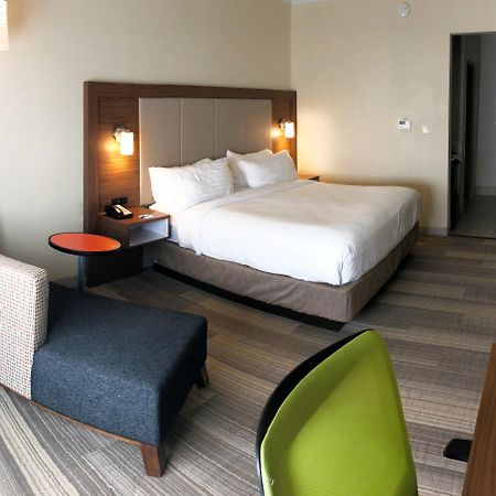 Holiday Inn Express Hotel & Suites Greenville By Ihg Extérieur photo