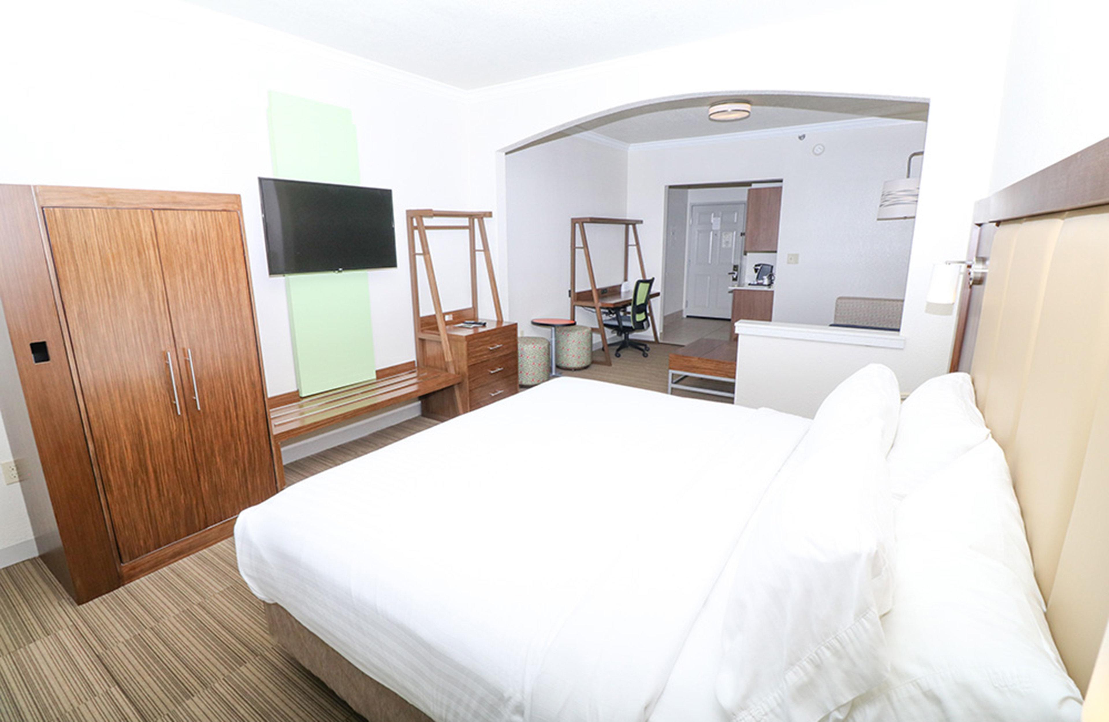 Holiday Inn Express Hotel & Suites Greenville By Ihg Extérieur photo