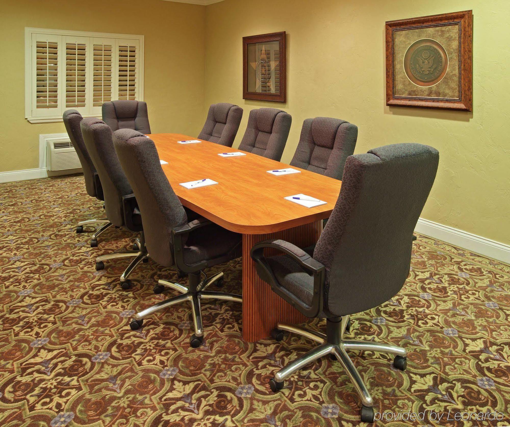 Holiday Inn Express Hotel & Suites Greenville By Ihg Extérieur photo