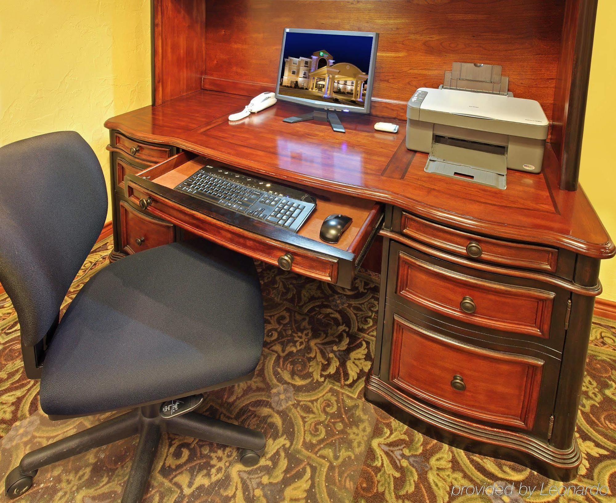 Holiday Inn Express Hotel & Suites Greenville By Ihg Facilités photo