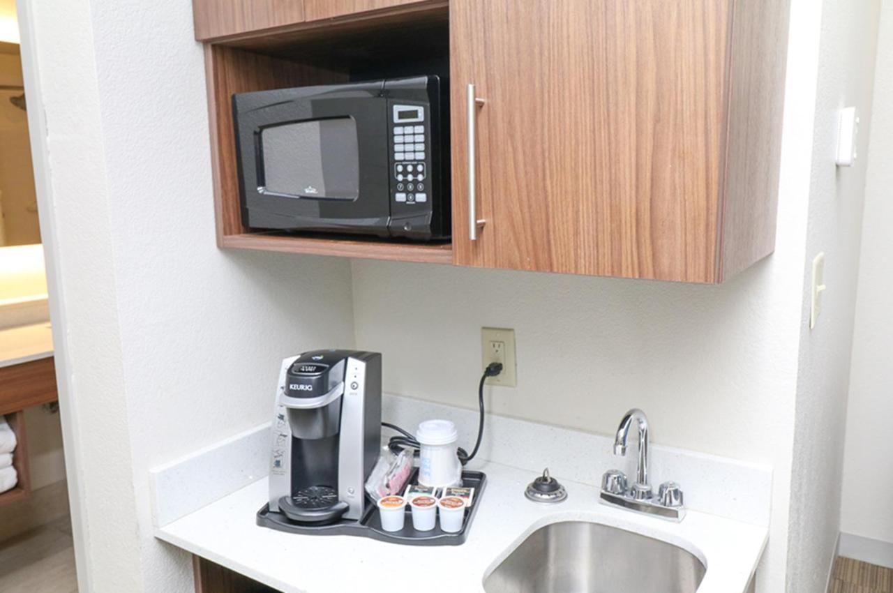 Holiday Inn Express Hotel & Suites Greenville By Ihg Extérieur photo