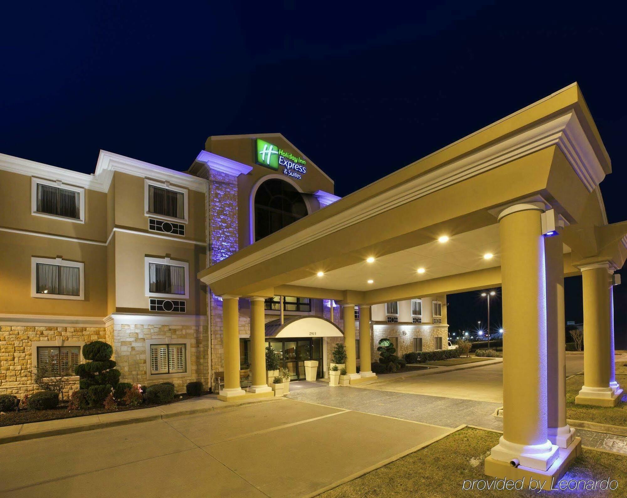 Holiday Inn Express Hotel & Suites Greenville By Ihg Extérieur photo