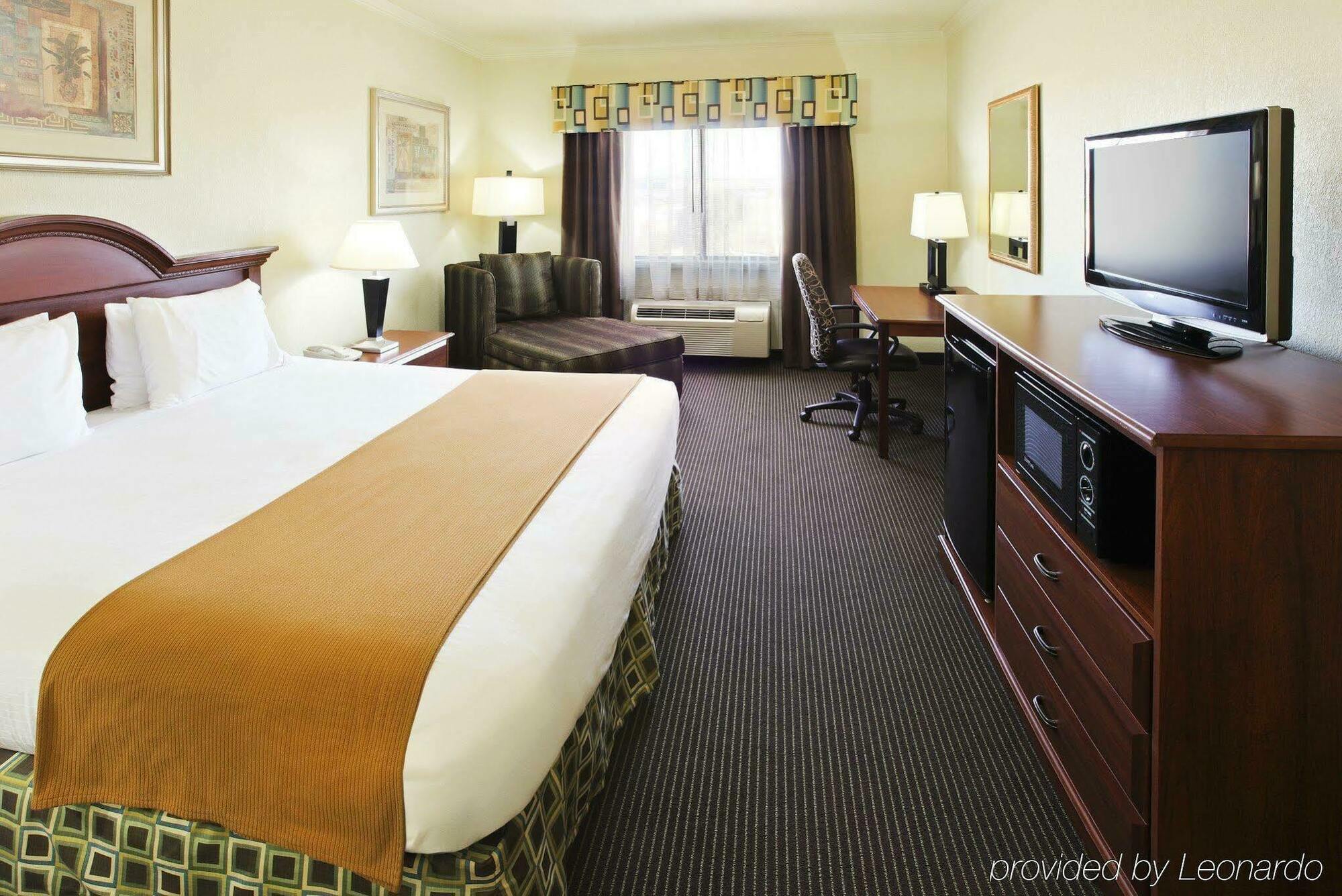 Holiday Inn Express Hotel & Suites Greenville By Ihg Chambre photo
