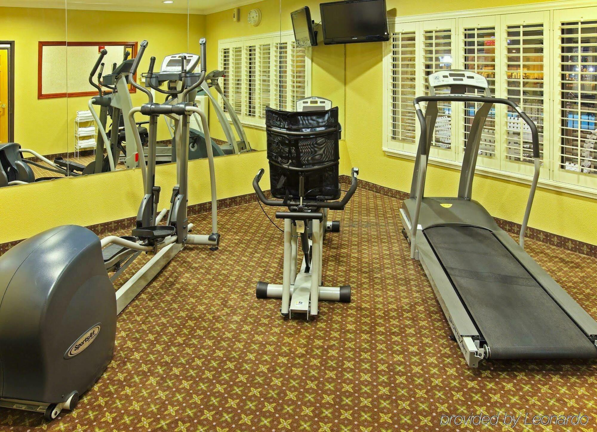 Holiday Inn Express Hotel & Suites Greenville By Ihg Extérieur photo