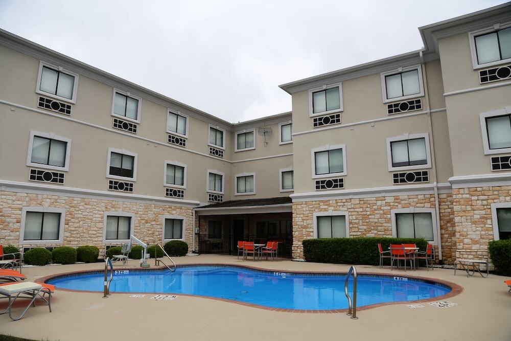 Holiday Inn Express Hotel & Suites Greenville By Ihg Extérieur photo